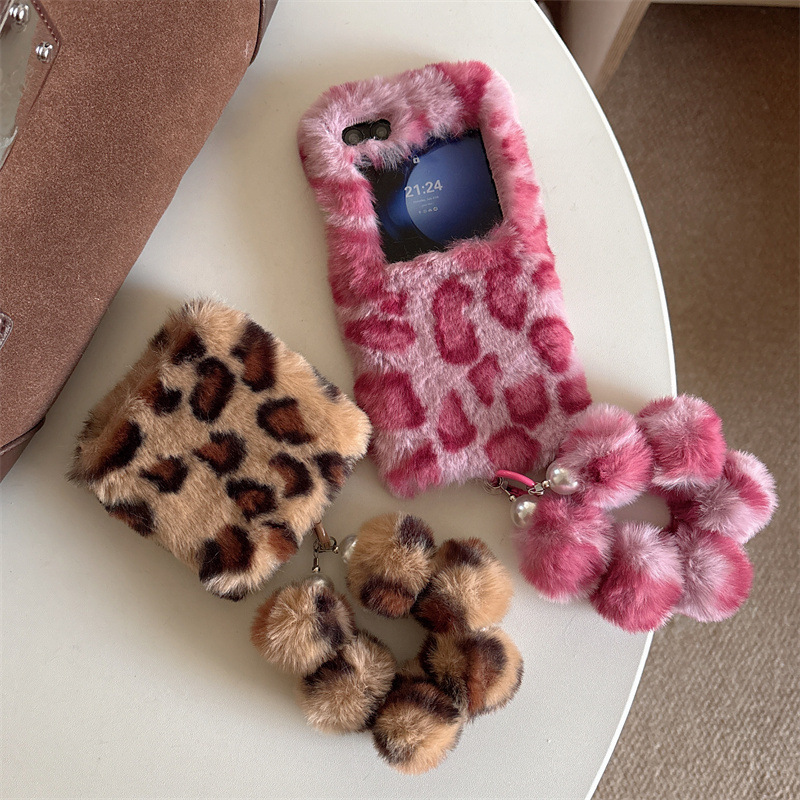 Phone Cases With Straps - Fashion Leopard Print Fluffy Plush Wrist