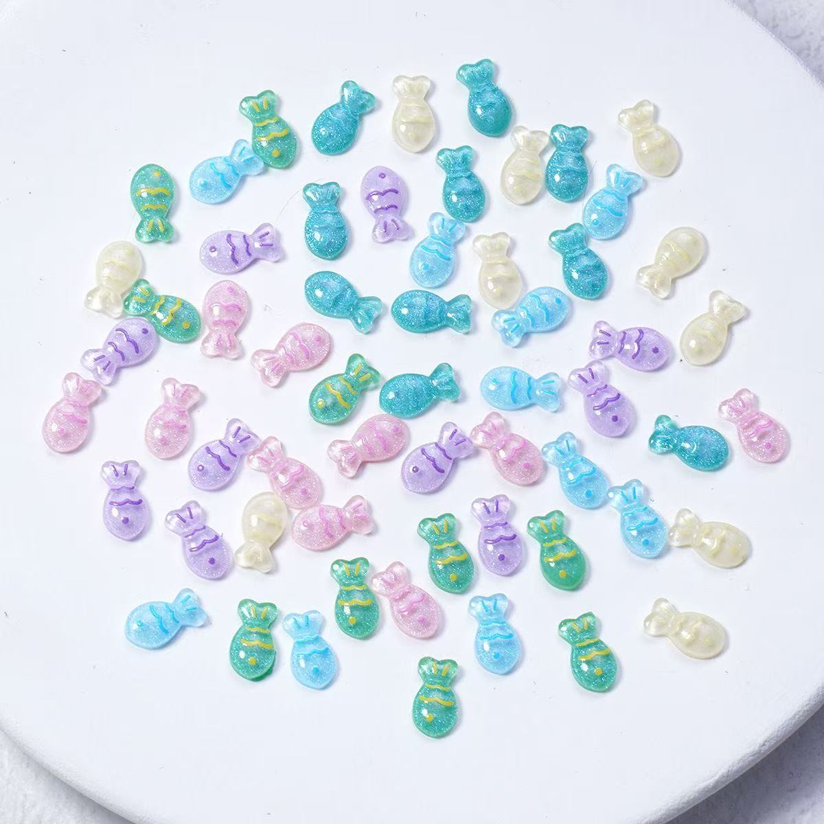 50PC Mix Japanese Cartoon Nail - Phone Cases Websites 评论和价格